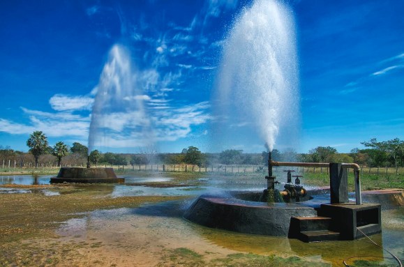 poços-jorrantes.jpg